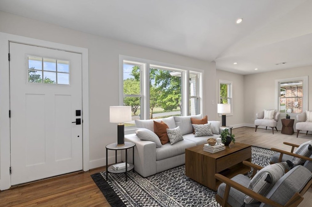 2744 Wedgewood Ter, Decatur GA  30032-5521 exterior