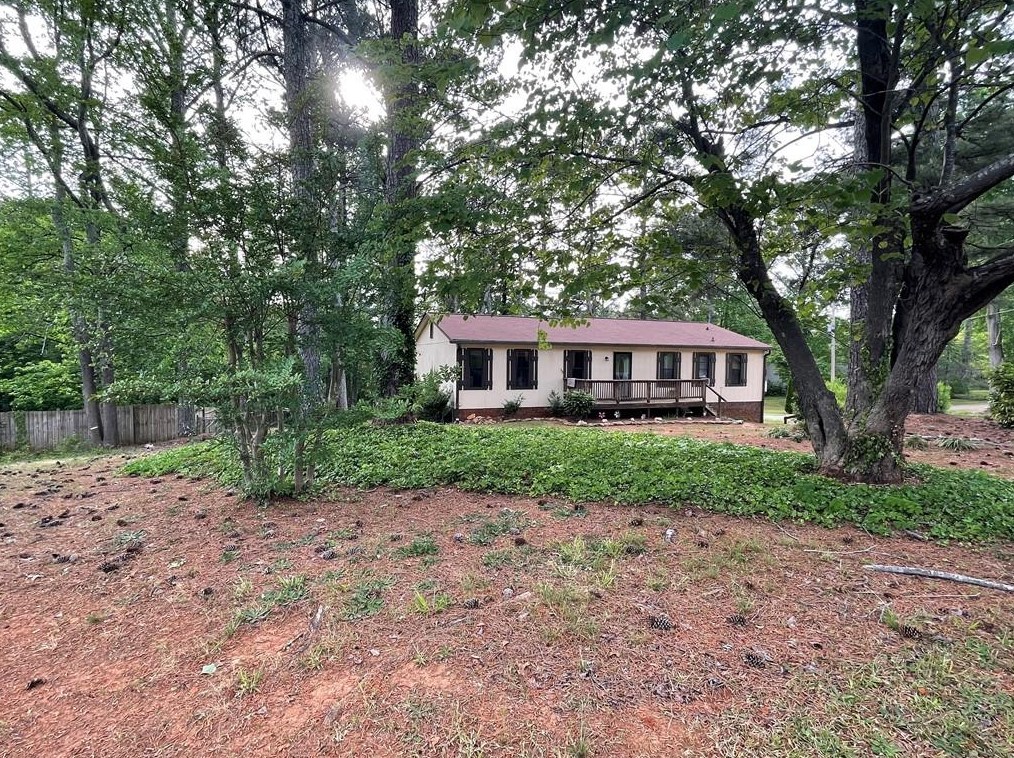 1990 Chelsea Ln, Acworth, GA 30102