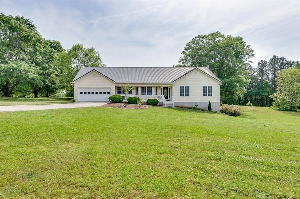 4543 J M Turk Rd, Flowery Branch, GA 30542-3519