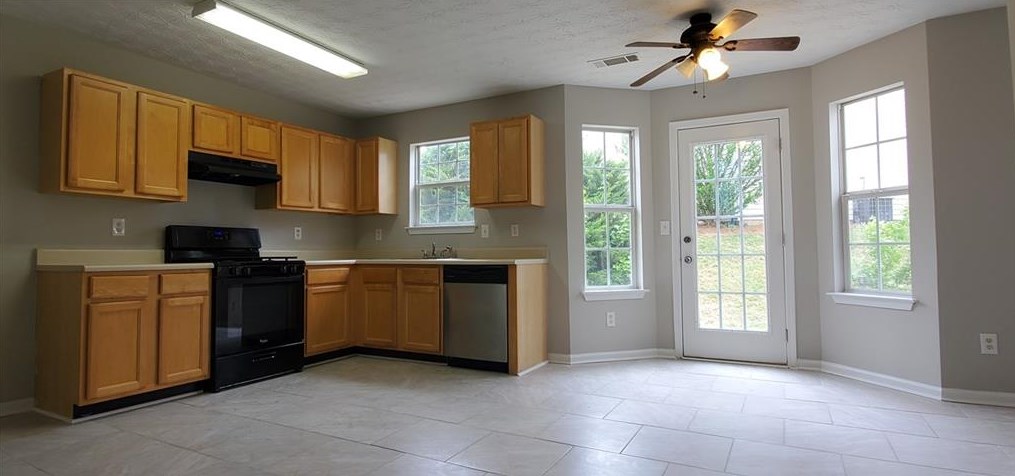 275 Springbottom Ct, Lawrenceville, GA 30046-6873