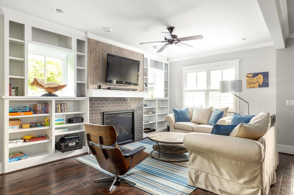 118 Winnona Dr, Decatur GA  30030-3706 exterior