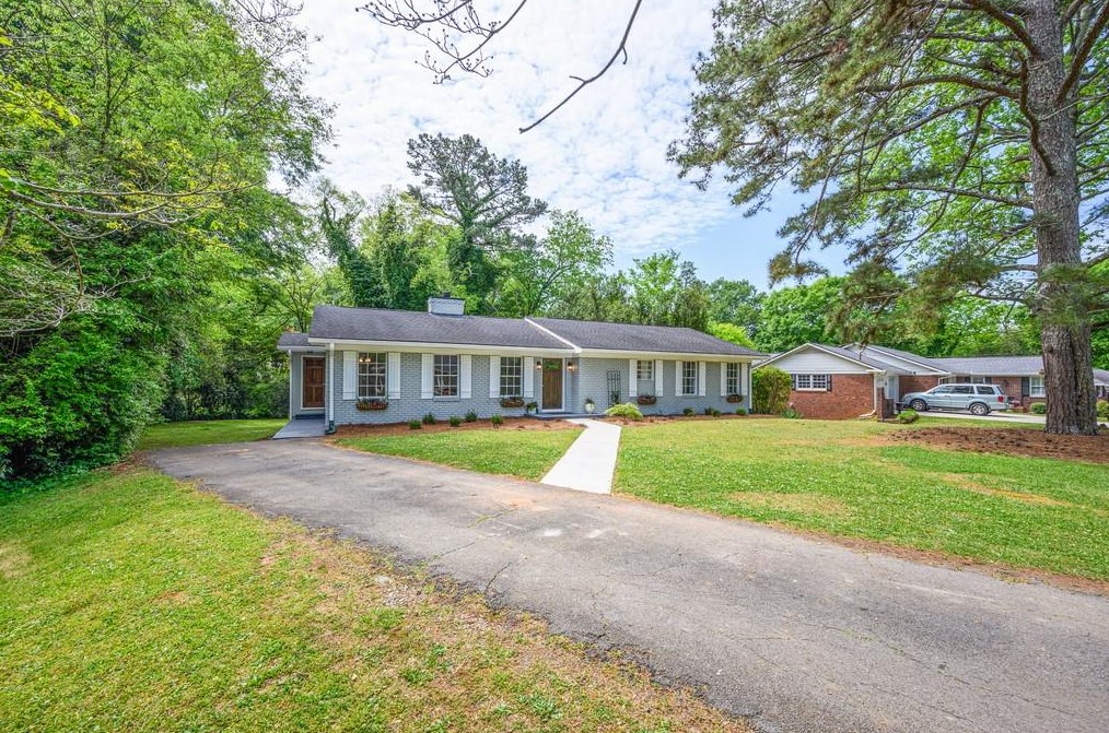 7 Parkway Dr, Rome, GA 30161-5939