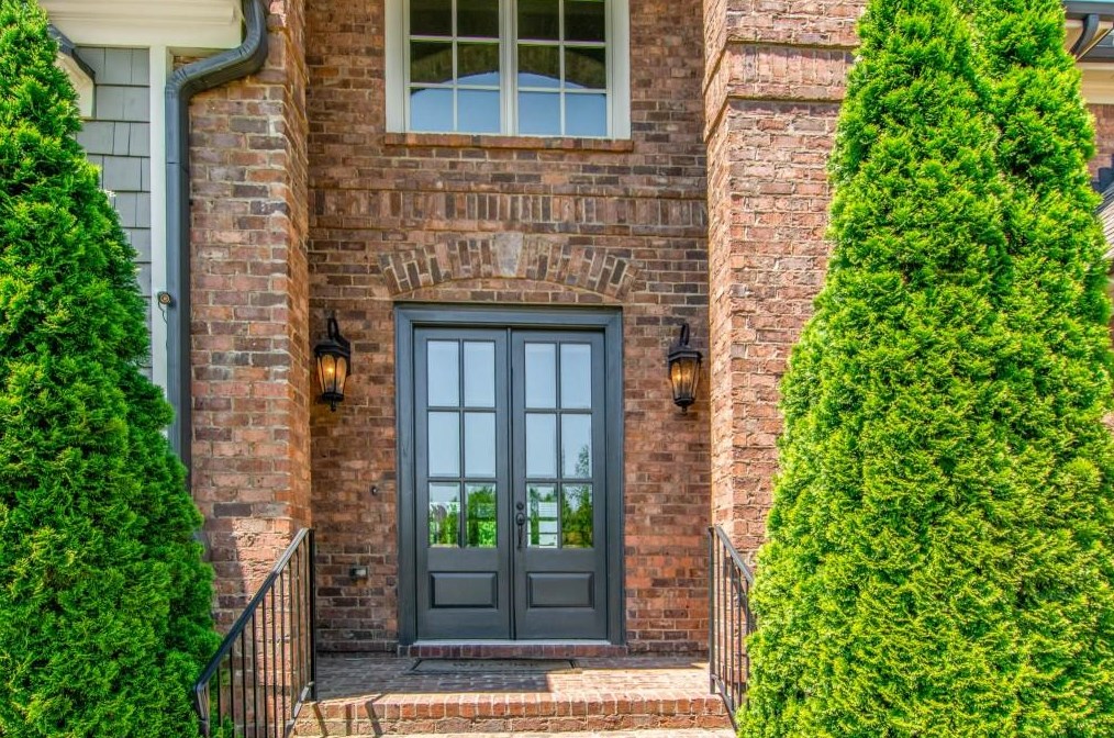 2048 Skybrooke Ct, Hoschton, GA 30548-6279