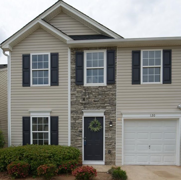 120 Lake Birch Dr, Porterdale, GA 30016