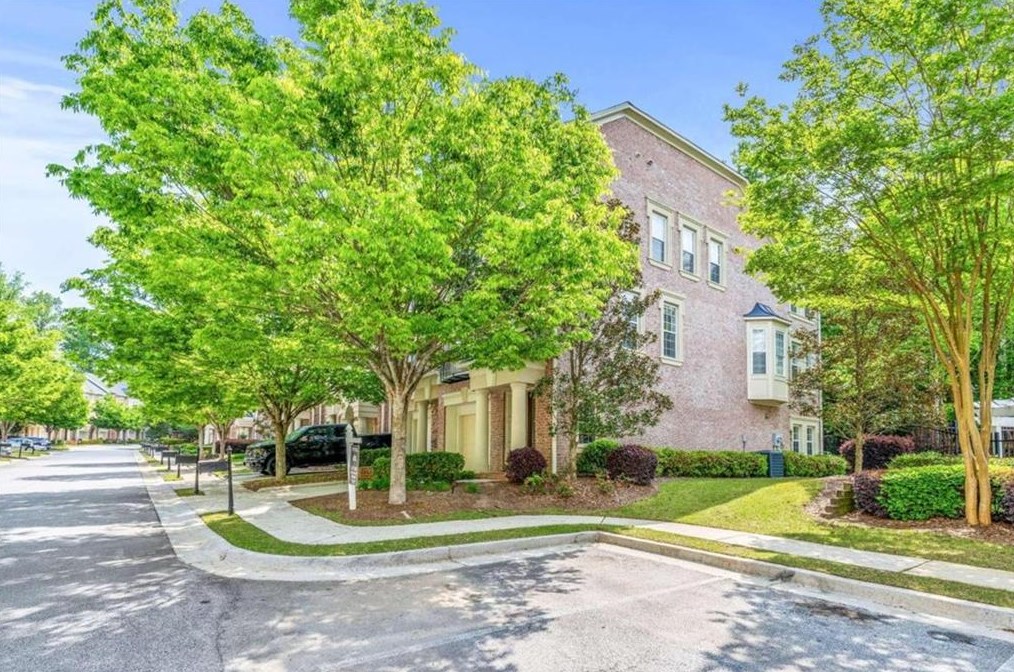 3362 Regent Pl, Atlanta, GA 30311-3095
