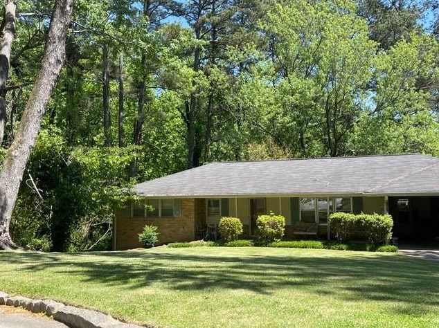 2047 Hollidon Rd, Decatur, GA 30033-1023