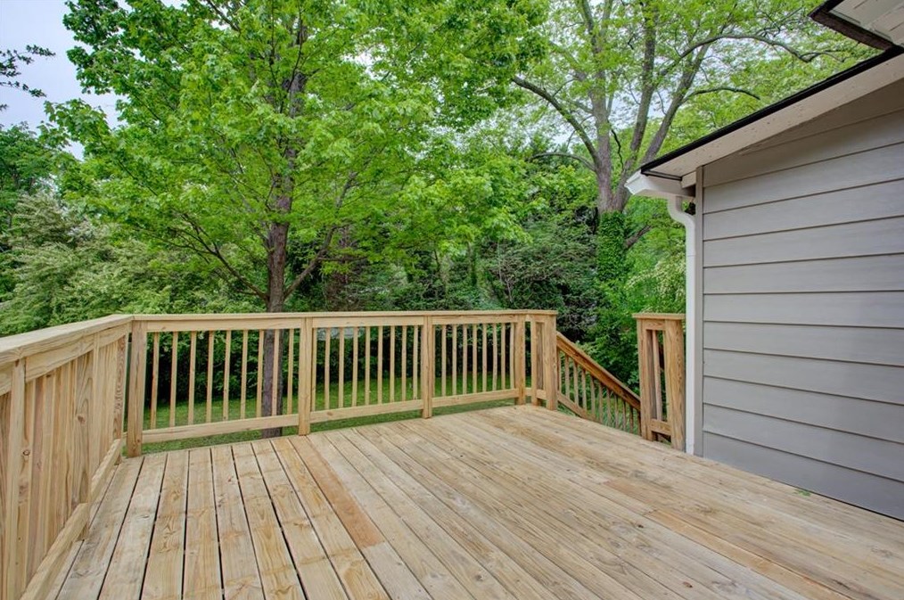 741 Brown Pl, Decatur GA  30030-3907 exterior