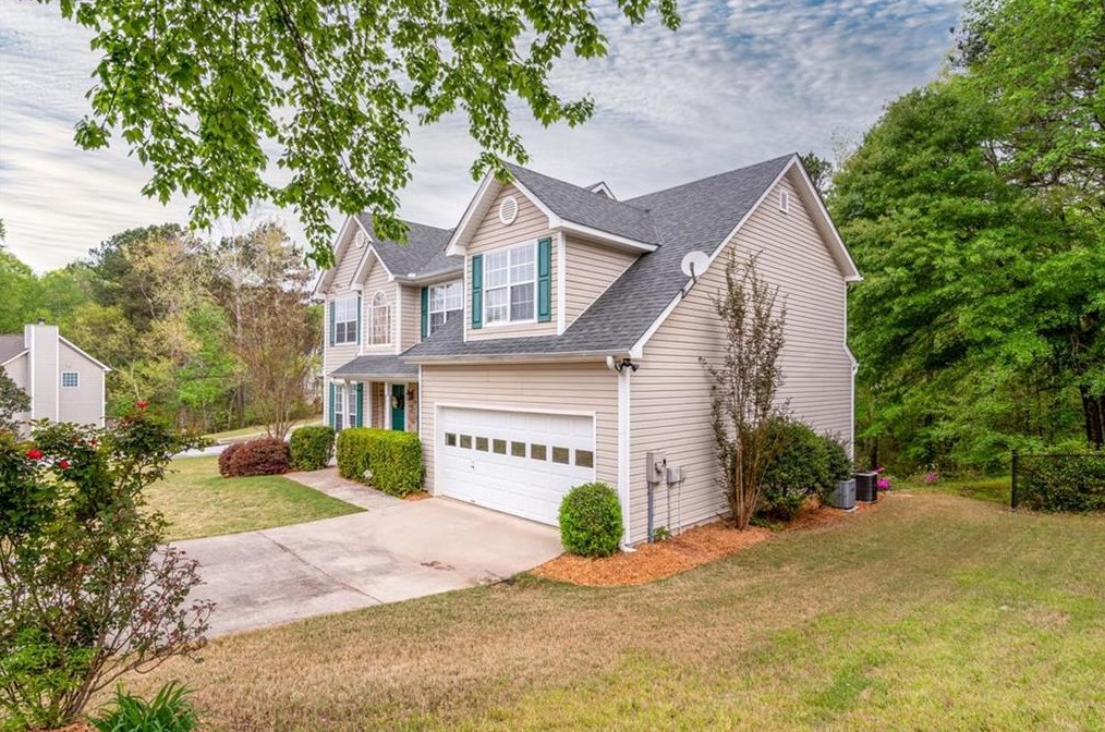 600 Alcovy Springs Dr, Lawrenceville, GA 30045-7927