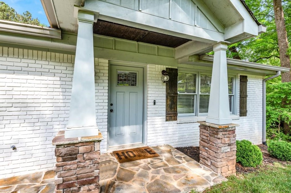 2134 Mark Trl, Decatur GA  30032-5351 exterior