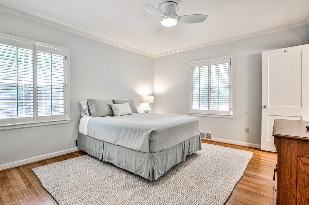 2301 Ferndale Dr, Decatur GA  30030-1408 exterior