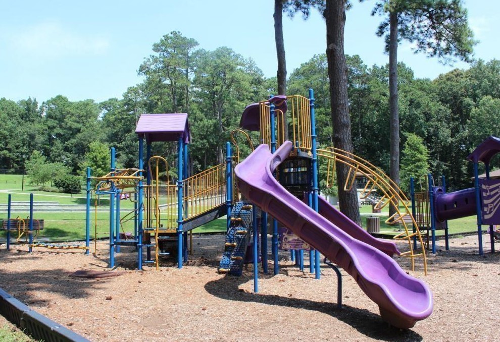 2301 Ferndale Dr, Decatur GA  30030-1408 exterior