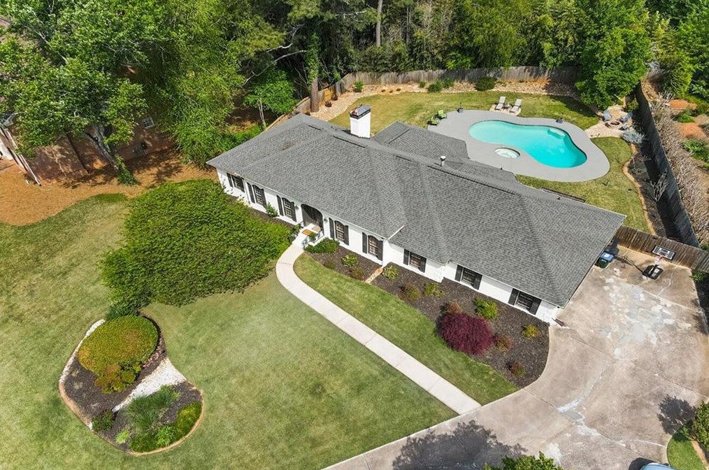 135 Broadmeadow Cv, Roswell, GA 30075-2974