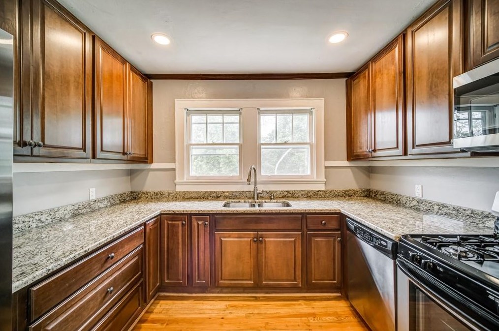 105 Lookout Cir, Rome GA  30161-4631 exterior