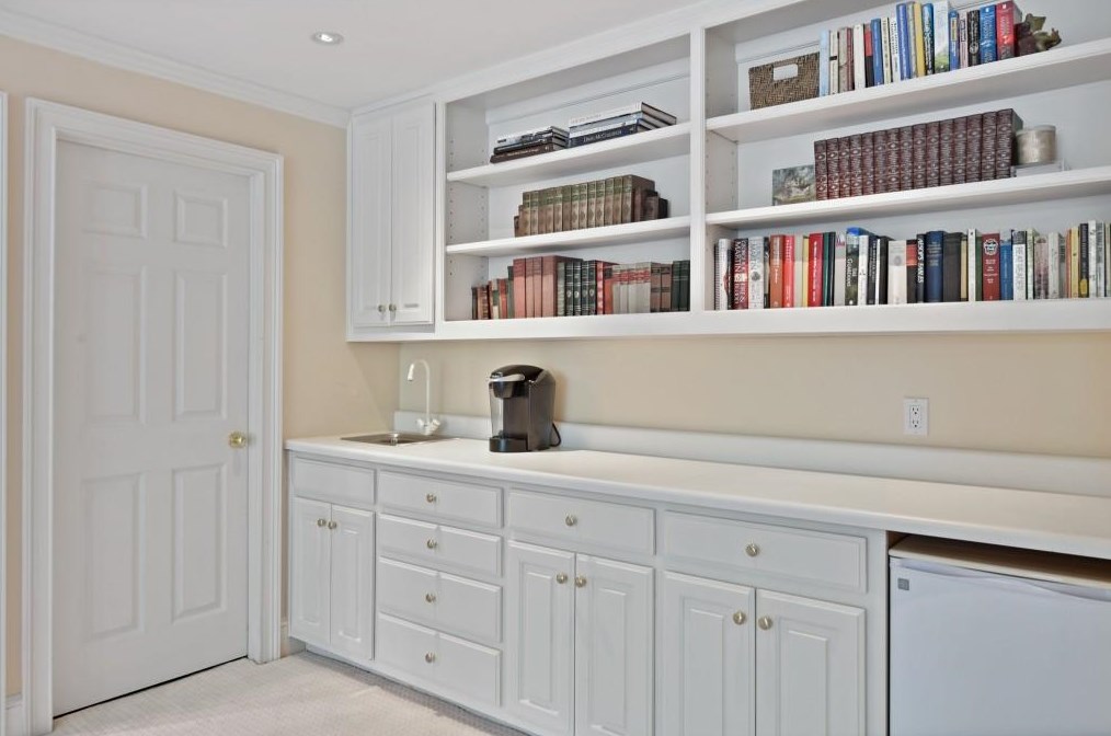 4216 Wieuca Overlook, Atlanta GA  30342-3447 exterior
