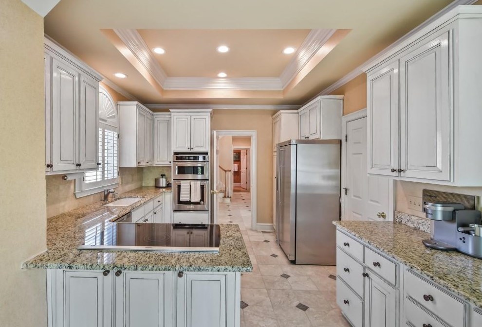 4216 Wieuca Overlook, Atlanta GA  30342-3447 exterior
