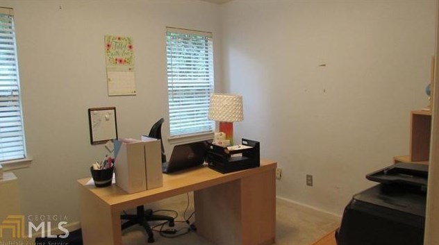 1720 Versailles Dr, Atlanta, GA 30331-8322