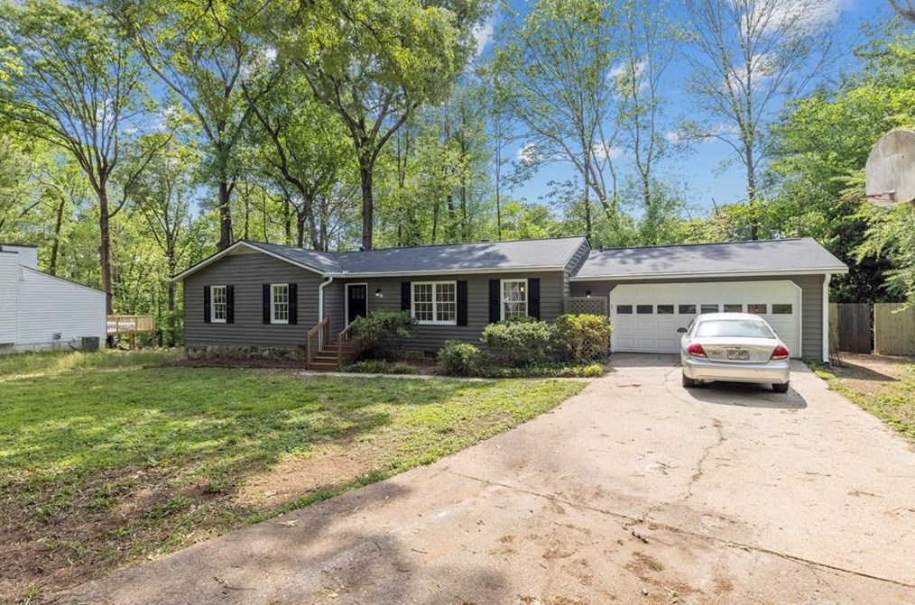 712 Talemwood Ct, Lawrenceville, GA 30044-5553