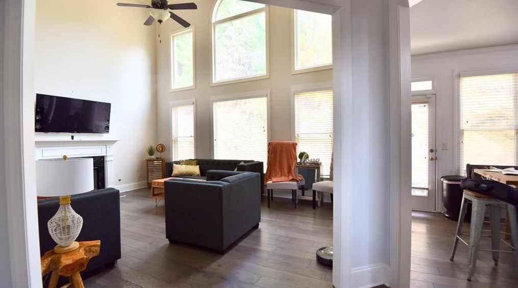 2161 Oakdale Estates Ct, Smyrna GA  30080-7150 exterior