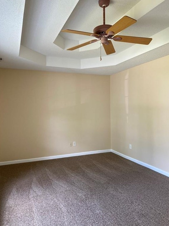 1471 Stonewood Ct, Hampton, GA 30228