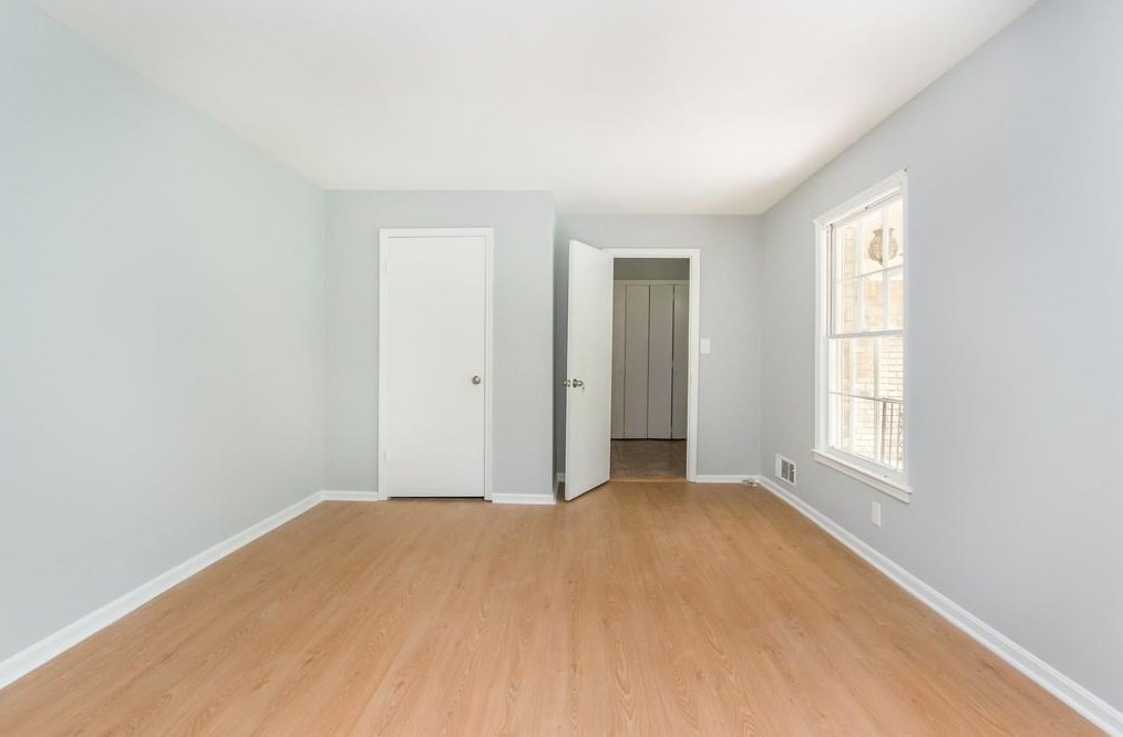 3645 Hershel Pl, Atlanta GA  30349-1324 exterior