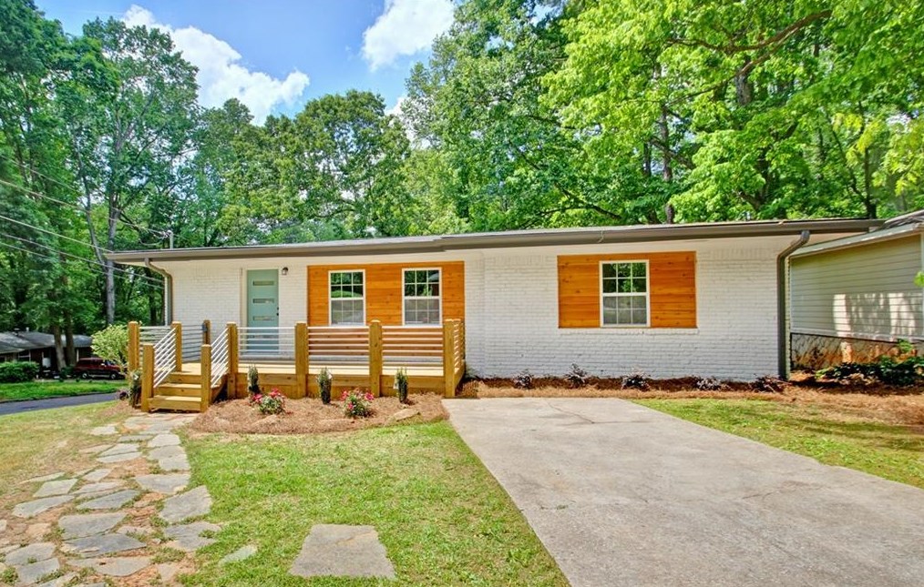1441 David Cir, Decatur, GA 30032-2920