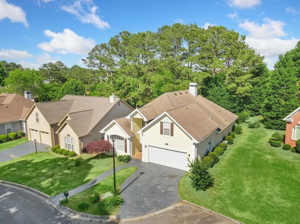 2118 Highland Club Dr, Conyers, GA 30013