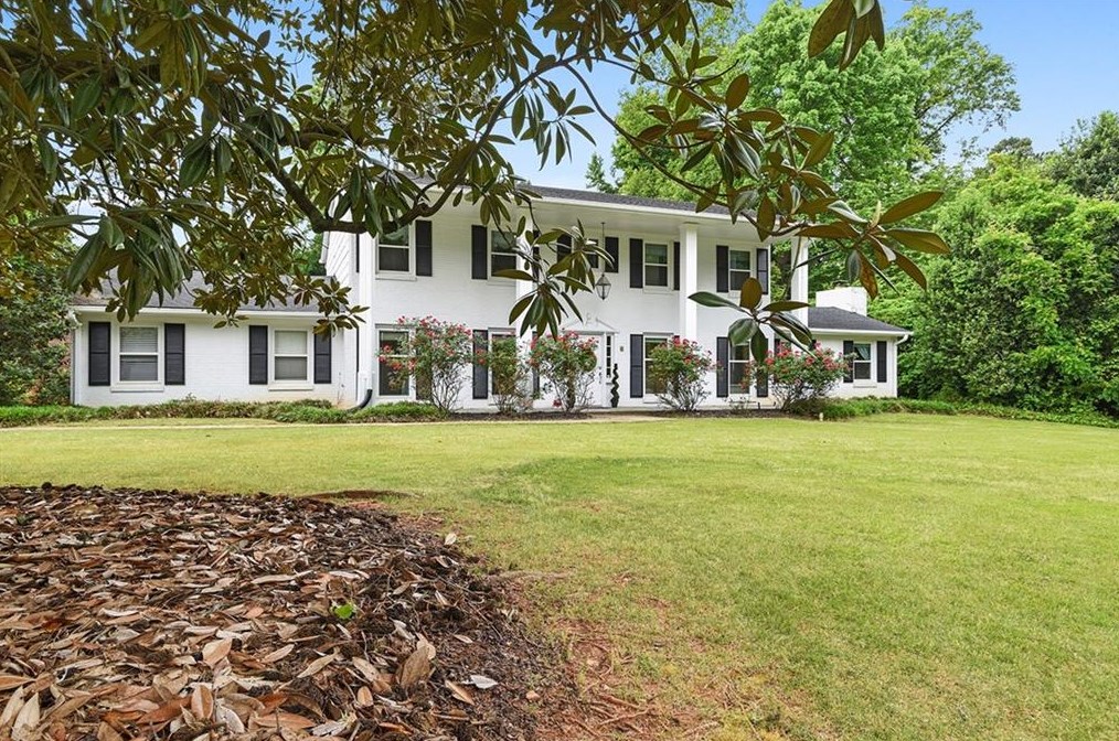 1575 Old Spring House Ln, Atlanta, GA 30338-6124