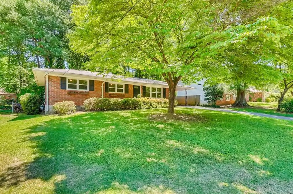 1021 Casa Dr, Clarkston, GA 30021