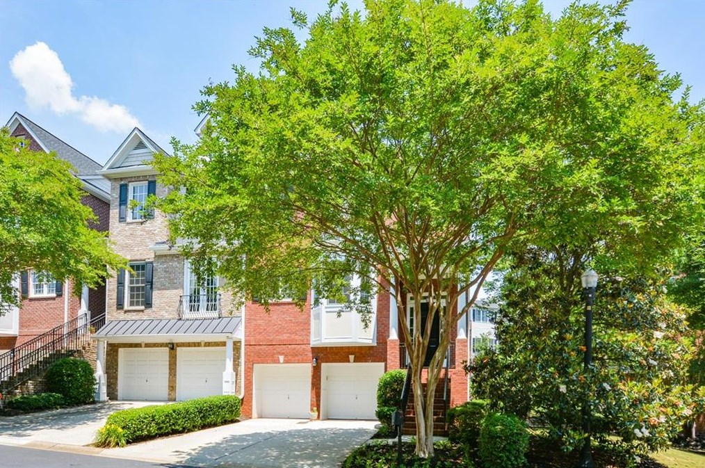 5819 Riverstone Cir, Atlanta, GA 30339-8412