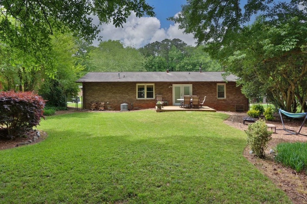 3469 Navaho Trl, Smyrna GA  30080-4507 exterior