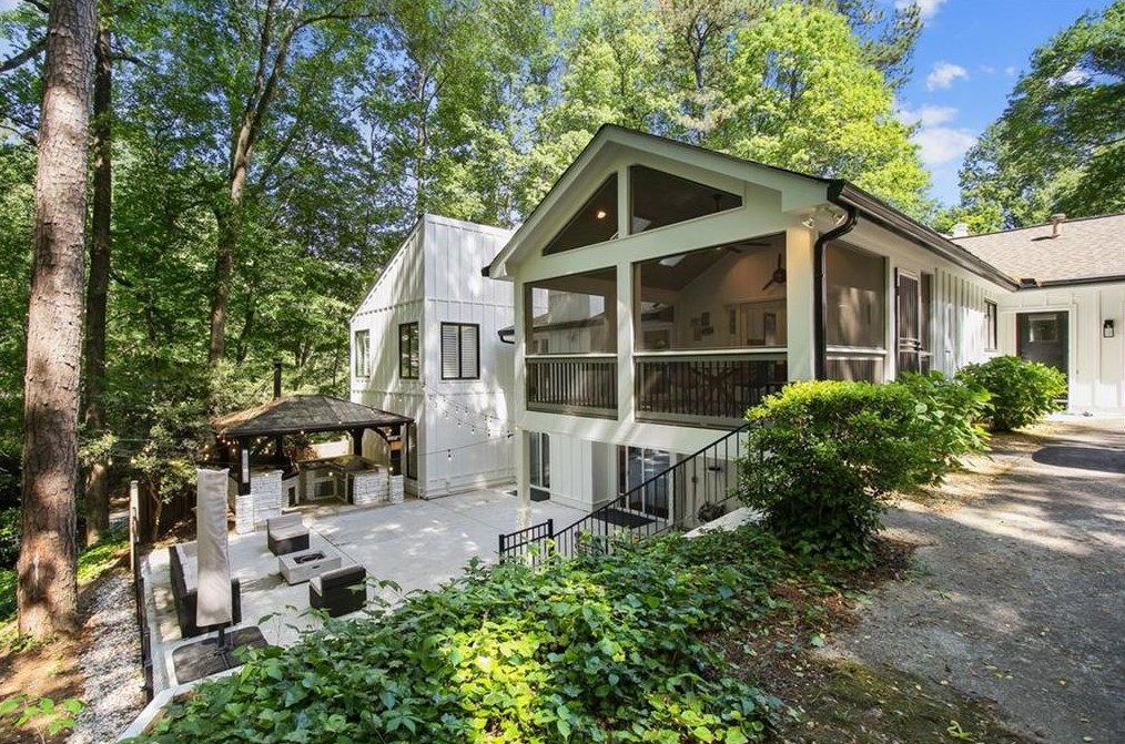 980 Riverside Trce, Atlanta, GA 30328