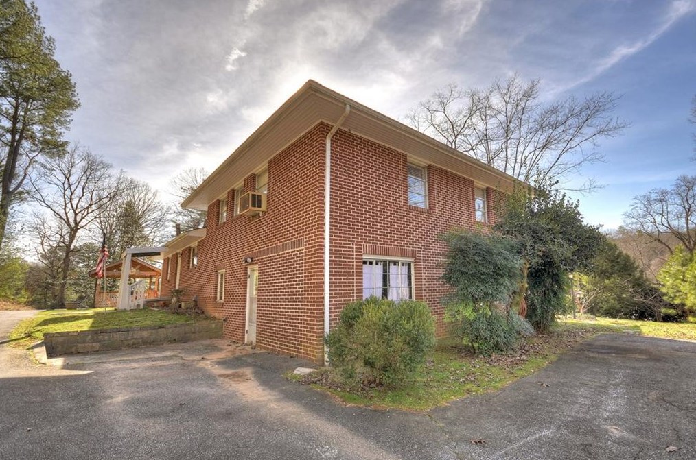 1023 Tower Rd, Ellijay, GA 30540