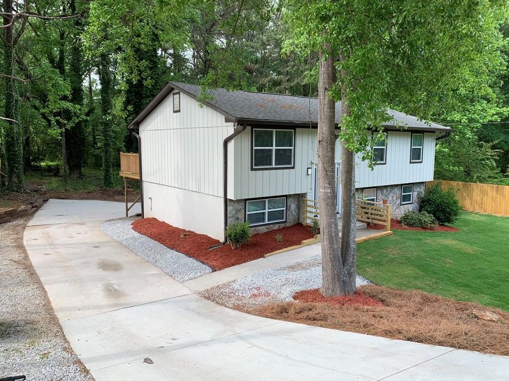 2403 Hairston Rd, Decatur, GA 30035-4232