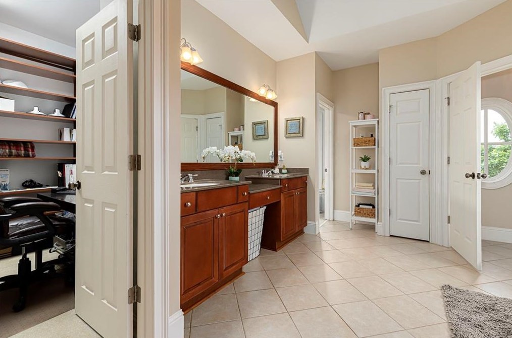 4100 Barnes Meadow Rd, Smyrna GA  30082-3537 exterior