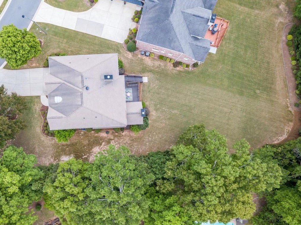 4100 Barnes Meadow Rd, Smyrna GA  30082-3537 exterior