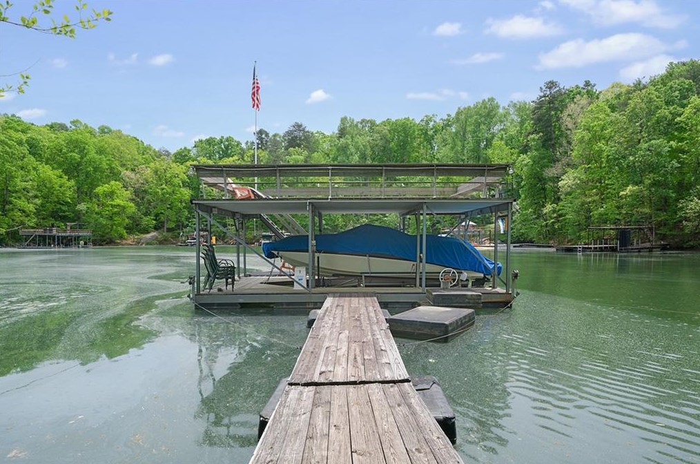 6570 Medlock Rd, Gainesville, GA 30506-6446