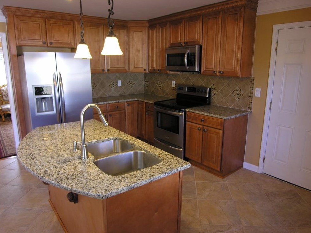 3582 Cloudland Dr, Stone Mountain, GA 30083