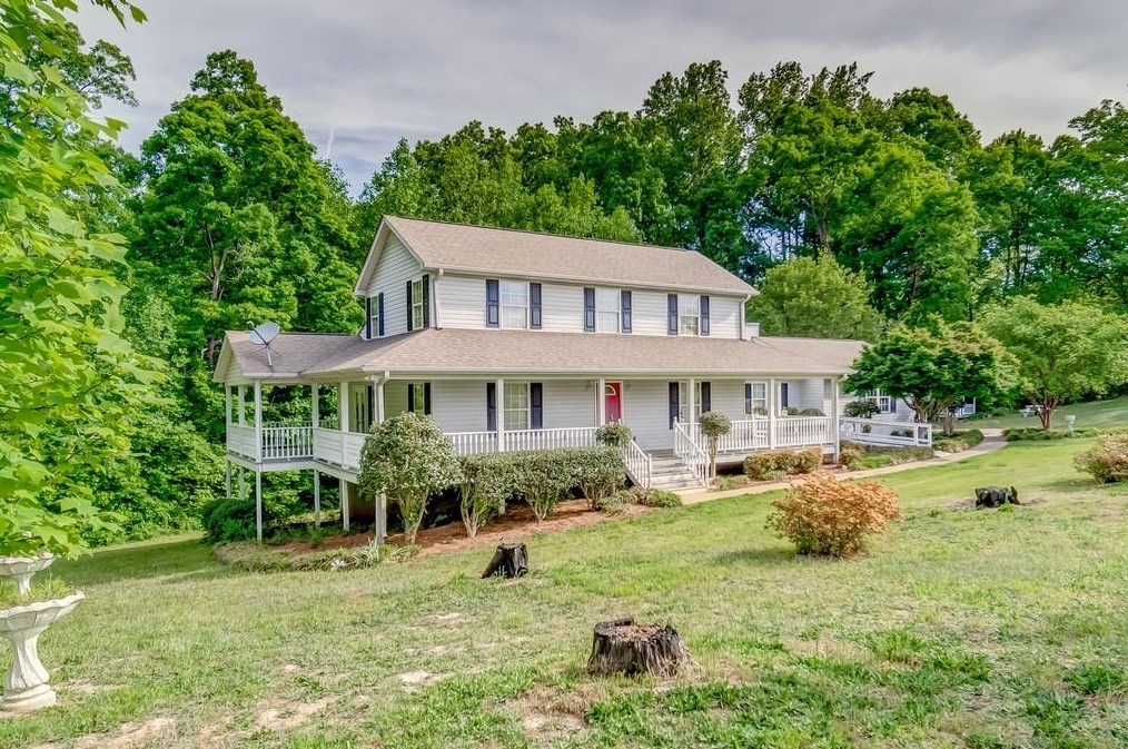 227 Rock Springs Rd, Lula, GA 30554