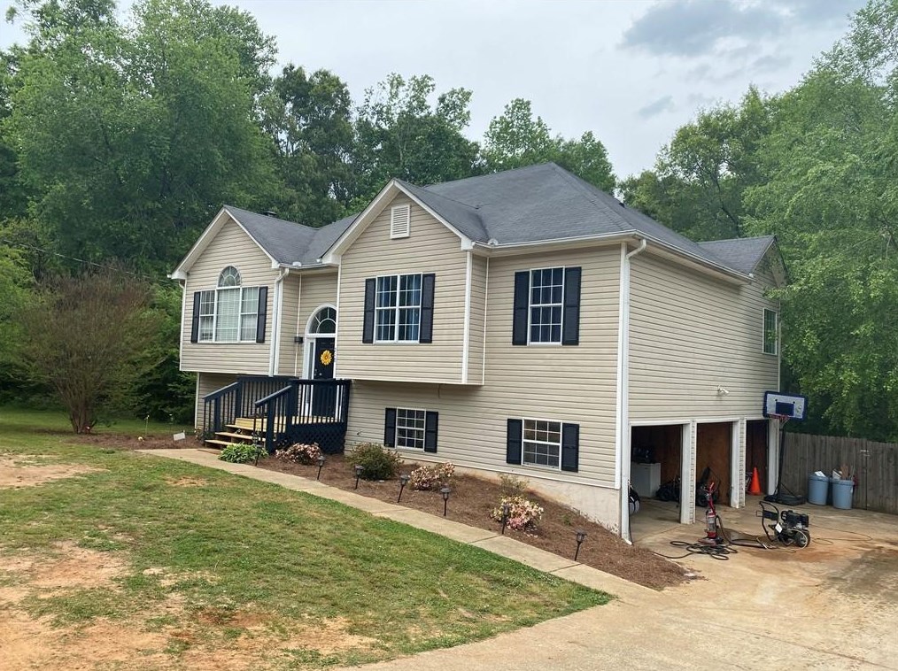 218 Rio Rancho Dr, Temple, GA 30179-4395