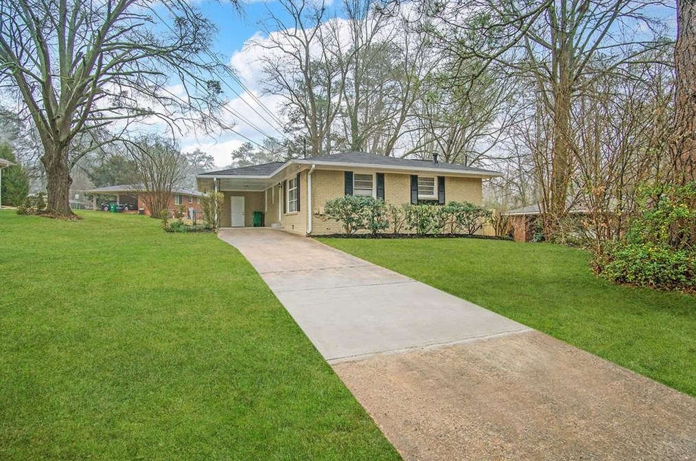 4029 Moffat Ct, Decatur GA  30035-1669 exterior