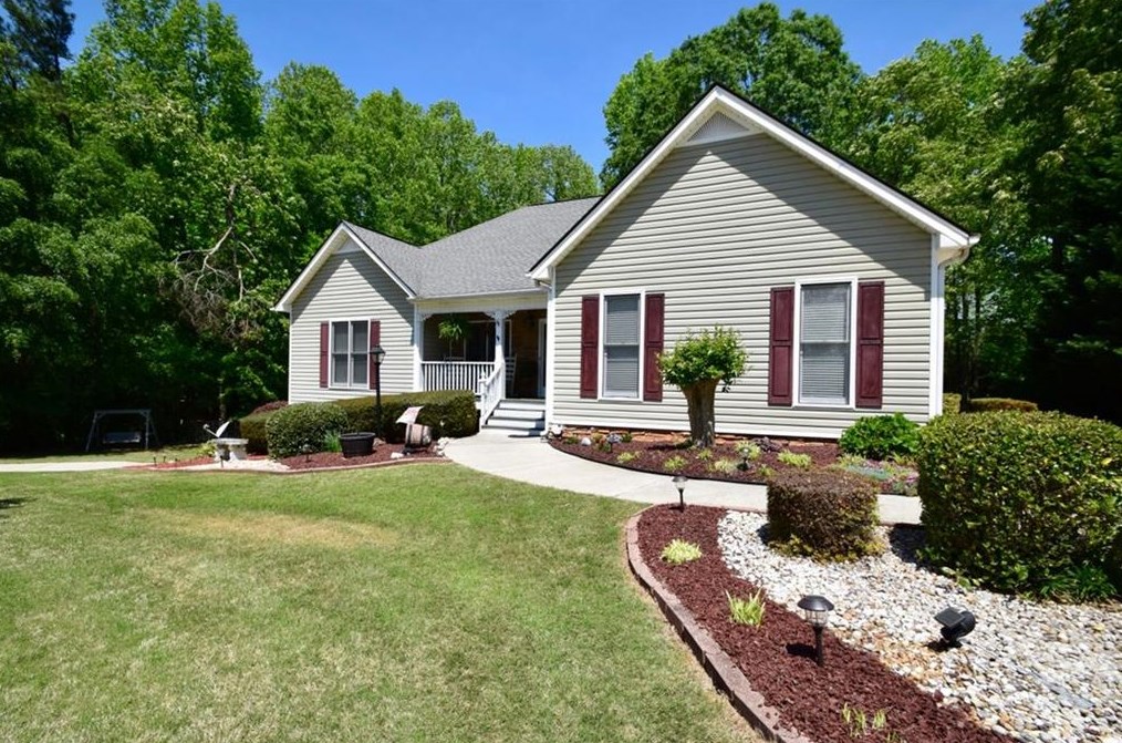 128 Savannah Pl, Douglasville, GA 30134-6603
