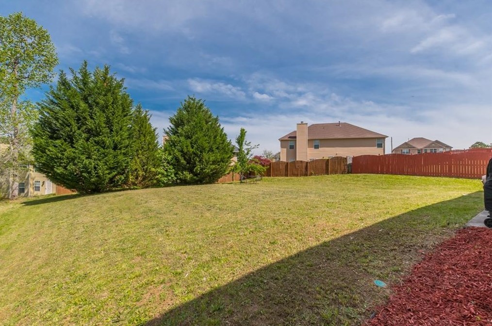 1529 Evergreen Hollow Ln, Conyers, GA 30012