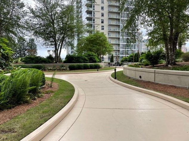1080 Peachtree St, Atlanta GA  30309-3963 exterior
