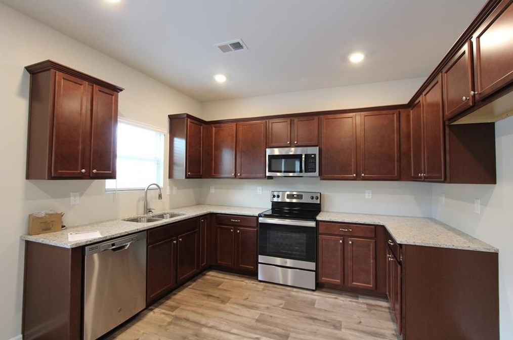 211 Fortune Way, Dallas, GA 30157-7479