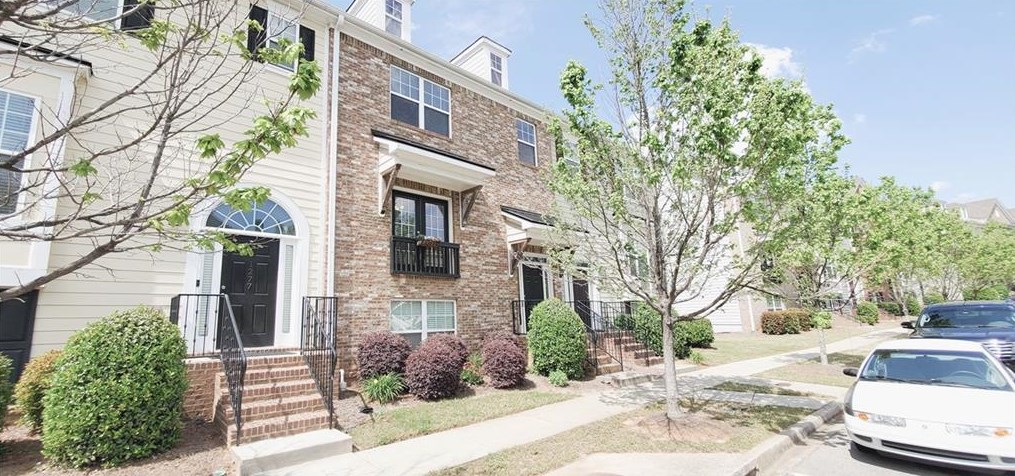1275 Park Pass Way, Suwanee, GA 30024