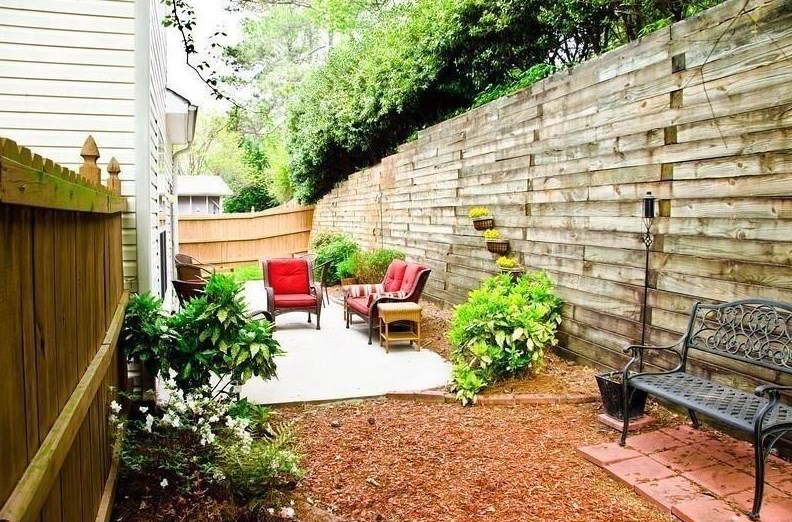 2499 Lakebrooke Dr, Marietta, GA 30066