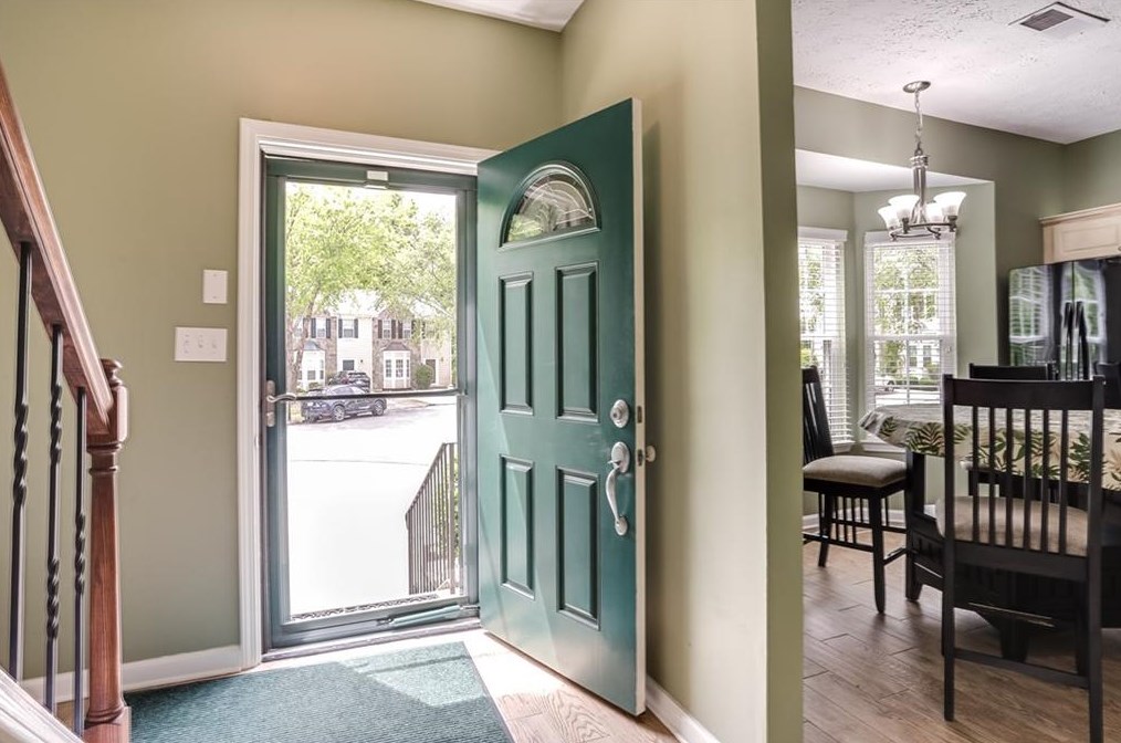 2557 Summit Cove Dr, Duluth, GA 30097