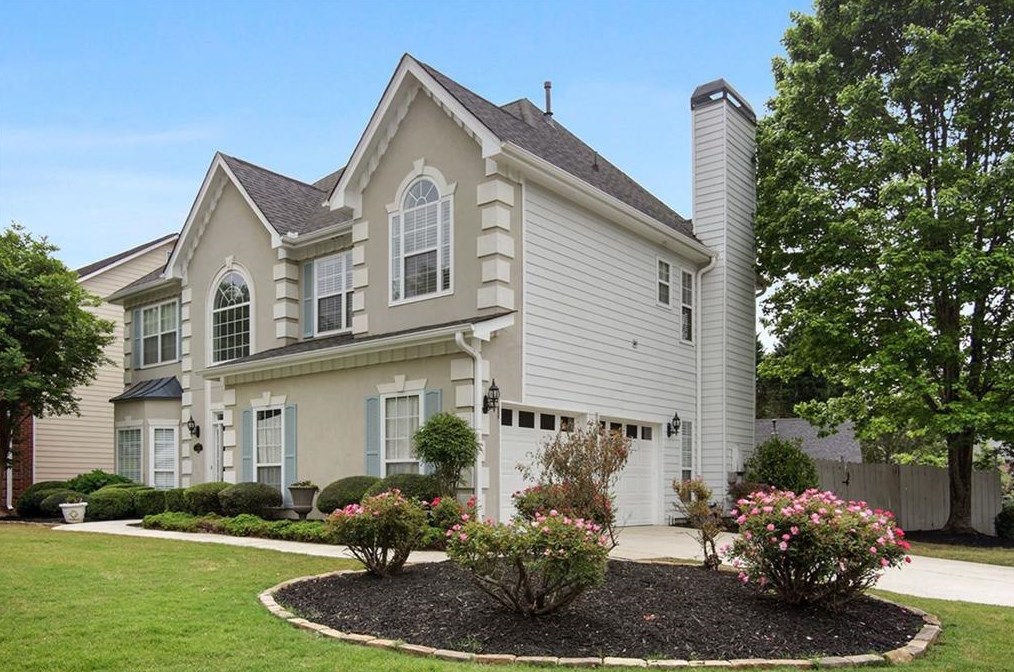 1590 Elgaen Place Dr, Roswell, GA 30075-2587
