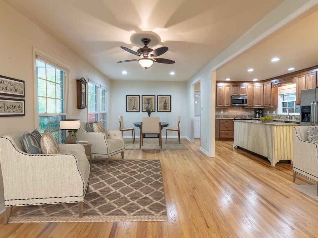 4391 King Valley Dr, Smyrna GA  30082-4226 exterior