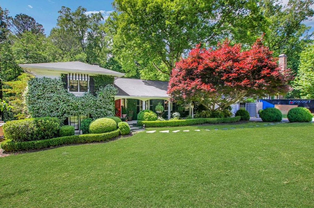2988 Rockingham Dr, Atlanta, GA 30327-1231